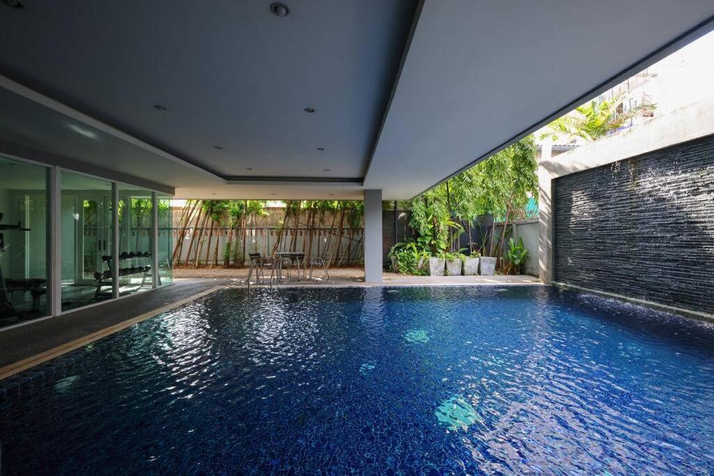 Luxury Living In Heart Of Nimman Apartment Chiang Mai Exterior photo