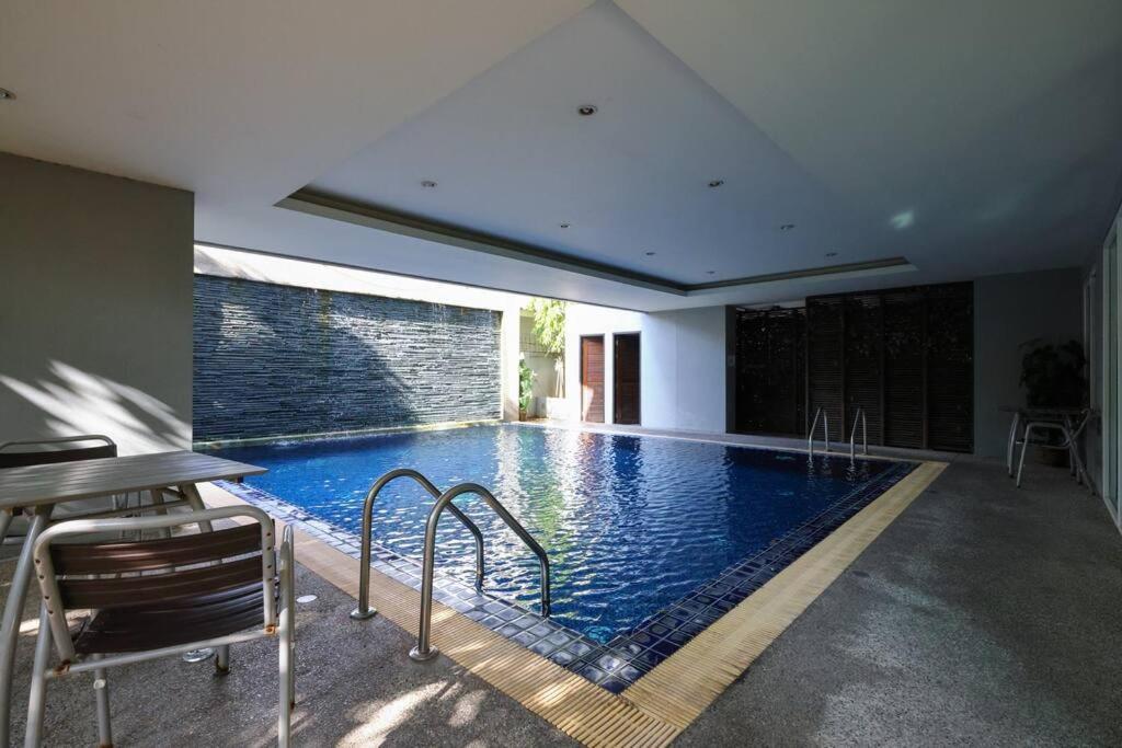 Luxury Living In Heart Of Nimman Apartment Chiang Mai Exterior photo