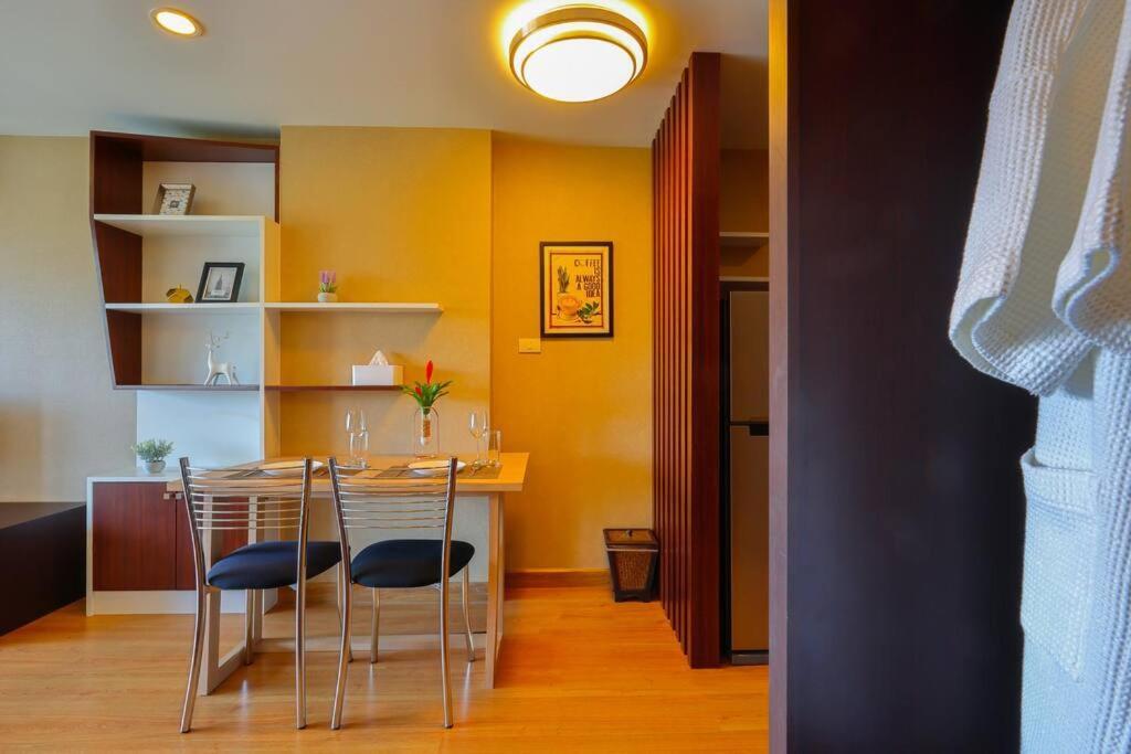 Luxury Living In Heart Of Nimman Apartment Chiang Mai Exterior photo